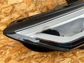 Фара правая, ориг. номер 8Y0941033B, 8Y0941034B, Audi A3 8V