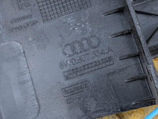 крепление фары (кронштейн фары), ориг. номер 8W0807334A, Audi A5 F5 2016-2020