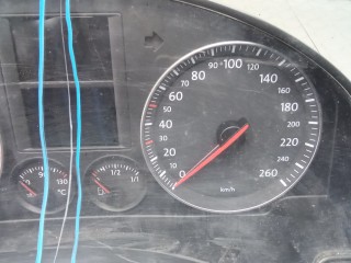 Щиток приборов, ориг. номер 1K0920862J, VOLKSWAGEN JETTA 5 5 2005-2010
