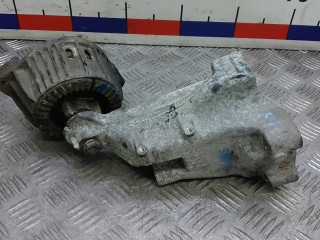 Подушка двигателя дизельная MERCEDES BENZ C-CLASS W204 W204 2007-2011