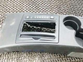 Подлокотник центральный, ориг. номер 25748149, 10384166, CADILLAC CTS 1 1 2002-2007