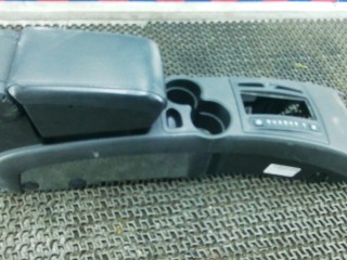 Подлокотник центральный, ориг. номер 25748149, 10384166, CADILLAC CTS 1 1 2002-2007