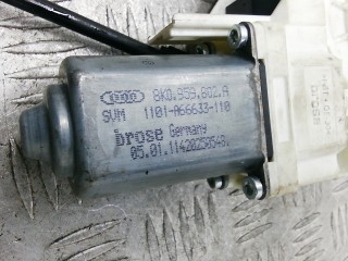 Стеклоподъемник передний правый, ориг. номер 8K0959802, AUDI A4 B8 B8 2007-2012
