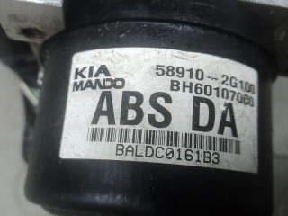 Блок ABS, ориг. номер 589102G100, KIA MAGENTIS MG MG 2005-2008