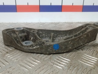 Кронштейн КПП опорный, ориг. номер 24459782, 5684133, OPEL ASTRA H H 2006-2014