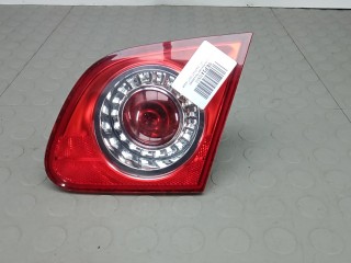 Фонарь правый крышки багажника VOLKSWAGEN PASSAT B6 B6 2005-2010