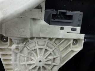 Стеклоподъемник передний правый, LAND ROVER RANGE ROVER SPORT 2005-2009