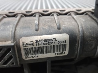 Радиатор системы охлаждения, FORD FOCUS 2 2 2007-2011