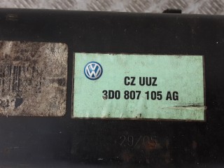 Усилитель бампера передний (кронштейн), ориг. номер 3D0807105AJ, VOLKSWAGEN PHAETON 1 1 2002-2007