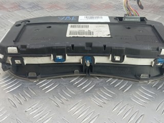 Щиток приборов, ориг. номер 8200761859M, RENAULT CLIO 3 3 2005-2009