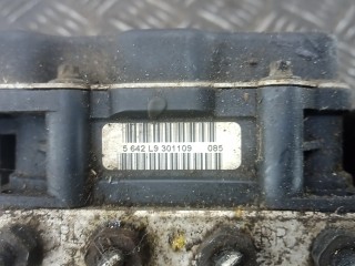 Блок ABS, ориг. номер 589201P2A0, KIA VENGA 1 1 2009-2014
