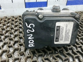 Блок ABS TOYOTA AVENSIS T25 T25 2003-2006