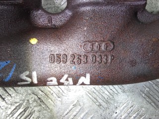 Выпускной коллектор дизельный, ориг. номер 059253033P, AUDI Q7 2005-2009