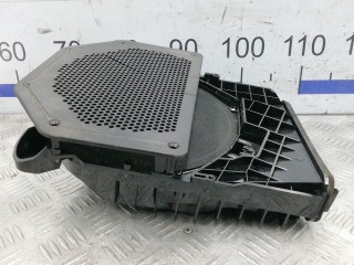 Сабвуфер, BMW 1 E81 E81 2004-2007