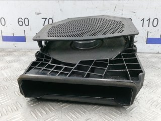 Сабвуфер, BMW 1 E81 E81 2004-2007