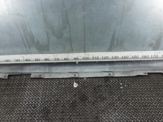 Накладка на порог, ориг. номер 758520F010, TOYOTA COROLLA VERSO 2 2 2004-2007