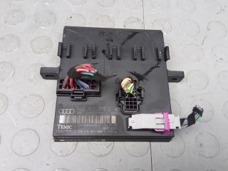 Блок бортовой сети (блок управления BCM) AUDI A8 D3 D3 2007-2010