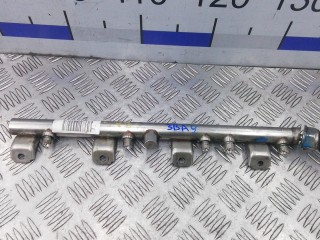 Топливная рампа бензиновая BMW 5 F10/F11 F10/F11 2009-2013