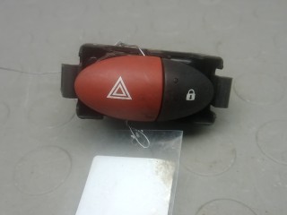 Кнопка аварийки, ориг. номер 8200483813, 252100991R, 95508695, 252904905R, RENAULT MASTER 3 3 2010-2014