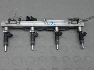 Топливная рампа бензиновая BMW 3 E90/E91 E90/E91 2004-2008