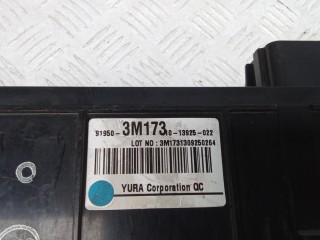 Блок предохранителей, ориг. номер 919503M173, HYUNDAI GENESIS 2011-2013