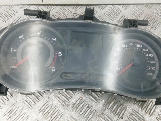 Щиток приборов, ориг. номер 8200582702G, RENAULT CLIO 3 3 2005-2009