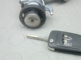 Замок зажигания, ориг. номер 23284104, OPEL ZAFIRA C C 2011-2016