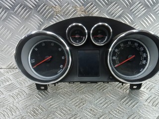 Щиток приборов OPEL ASTRA J J 2009-2012