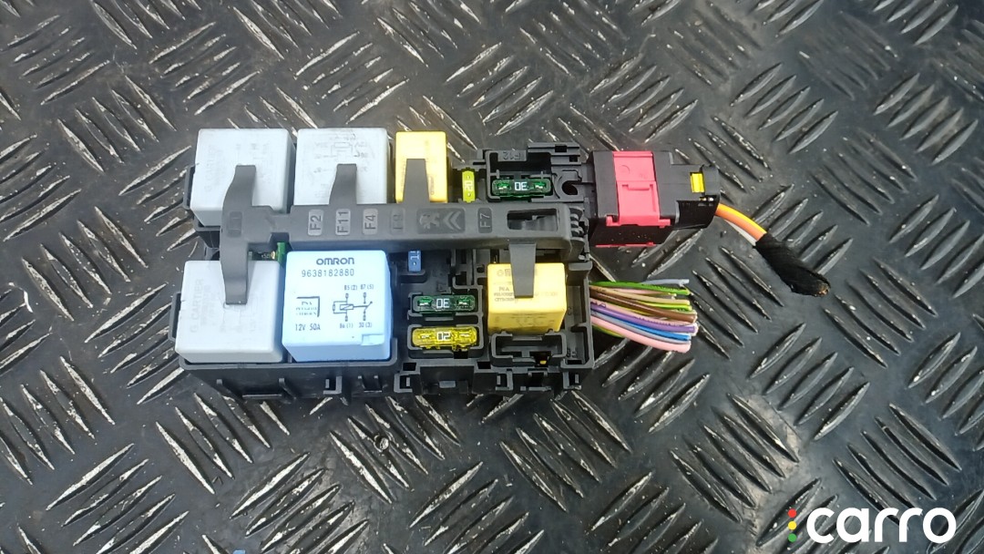 Блок предохранителей CITROEN C4 PICASSO 2 2 2013-2016, 9804848580, фото 1