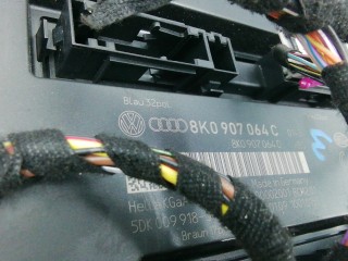 Блок комфорта, ориг. номер 8K0907064C, AUDI A5 1 1 2007-2011