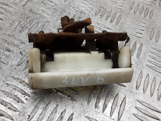 Ручка двери 3-5, ориг. номер MB669338, MITSUBISHI PAJERO 3 3 1999-2003