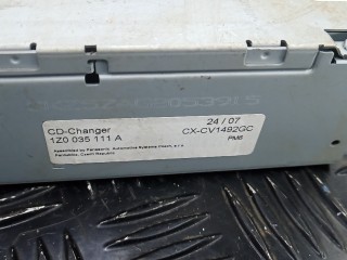 CD-чейнджер, ориг. номер 1Z0035111A, SKODA OCTAVIA A5 A5 2004-2009