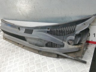 Накладка декоративная (жабо, дождевик), TOYOTA RAV 4 XA20 XA20 2000-2003