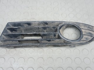 Решетка бампера передняя VOLKSWAGEN POLO 4 (9N) 4 (9N) 2005-2009
