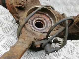 Ступица передняя правая, LEXUS RX 2 2 2003-2006