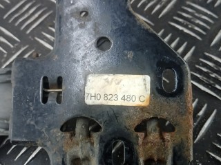 Замок капота, ориг. номер 7H0823480C, VOLKSWAGEN TRANSPORTER T5 T5 2002-2009