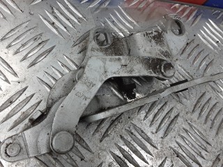 Петля капота, BMW 1 E81 E81 2004-2007