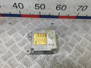 Блок управления airbag TOYOTA RAV 4 XA20 XA20 2000-2003