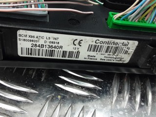 Блок комфорта, ориг. номер 284V13640R, RENAULT MEGANE 3 3 2008-2014