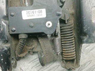 Замок капота, ориг. номер 20761108, CADILLAC ESCALADE 3 3 2006-2014