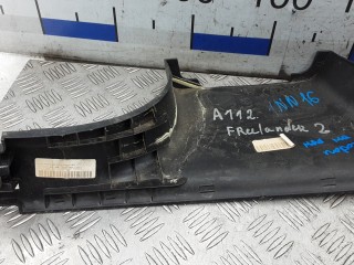 Накладка порога внутренняя правая, LAND ROVER FREELANDER 2 2 2006-2010