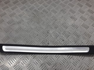 Накладка порога внутренняя левая AUDI A4 B8 B8 2007-2012