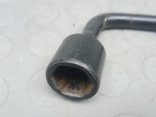 Ключ колесный, ориг. номер 091313B000, HYUNDAI SANTA FE 2 2 2010-2012