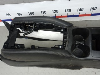 Подлокотник центральный, ориг. номер 969106FM9A, NISSAN X-TRAIL T32 T32 2013-2019