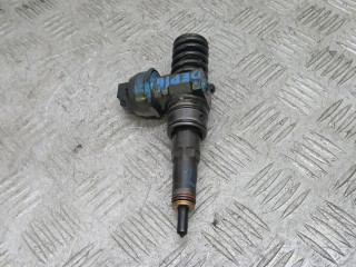 Форсунка дизельная AUDI A3 8P 8P 2008-2013