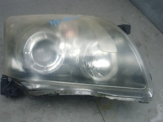 Фара правая TOYOTA AVENSIS T25 T25 2006-2009