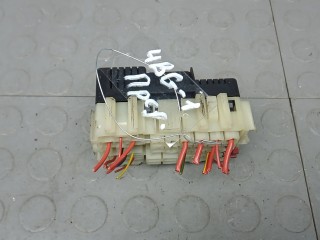 Блок предохранителей LAND ROVER RANGE ROVER 3 3 2009-2012