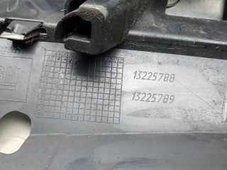 Решетка радиатора, OPEL ASTRA H H 2006-2014