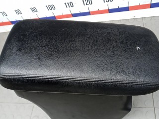 Подлокотник центральный, ориг. номер 8011B160XA, 8011B220XA, MITSUBISHI OUTLANDER 3 GF0W 3 GF0W 2012-2015