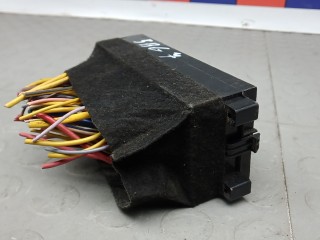Блок предохранителей, ориг. номер 8200774786, OPEL MOVANO A A 2003-2010